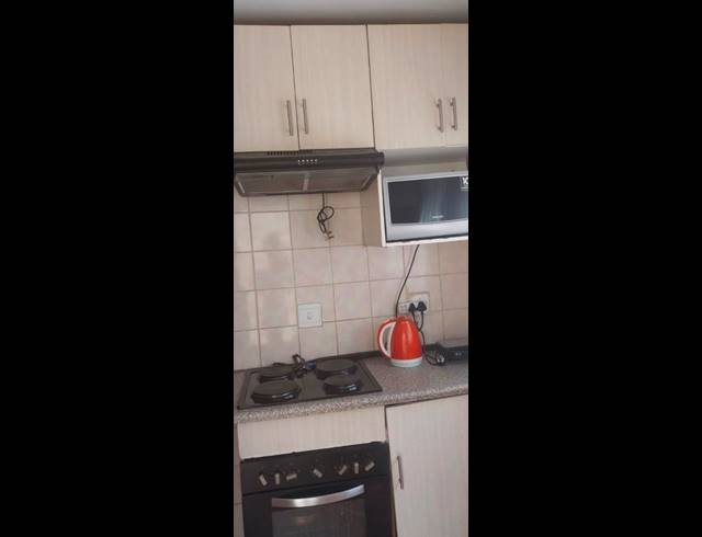 2 BEDROOM PROPERTY TO RENT IN BIRCH ACRES